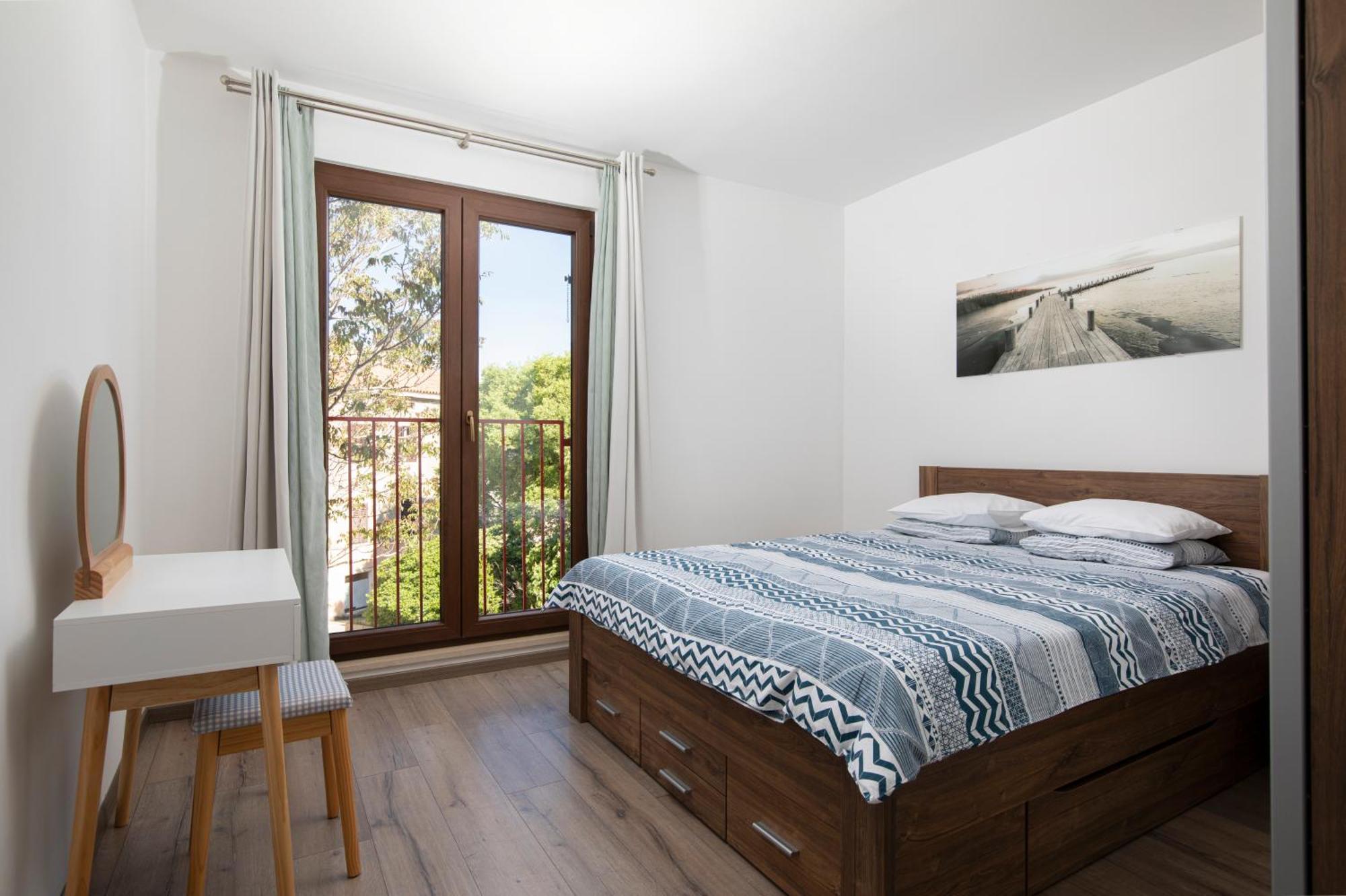 City Market Apartments Pula Bagian luar foto