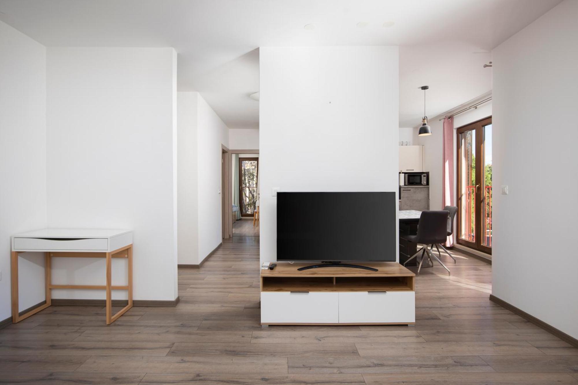 City Market Apartments Pula Bagian luar foto